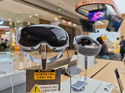 آبل تتجه نحو مستقبل الواقع الافتراضي بعد التخلي عن نظارات فيجن برو