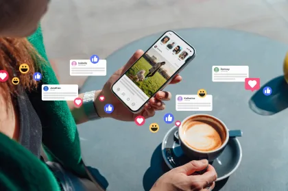فيسبوك تطلق ميزات جديدة لتعزيز المنافسة مع تيك توك