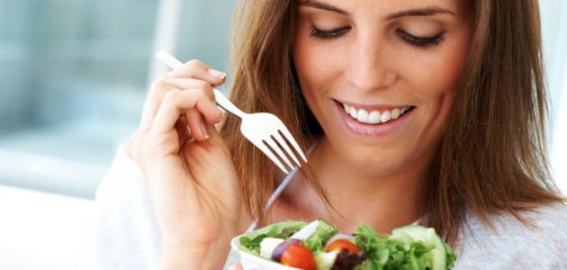 رجيم التنشيف: دليل شامل لخسارة الدهون والحفاظ على العضلات