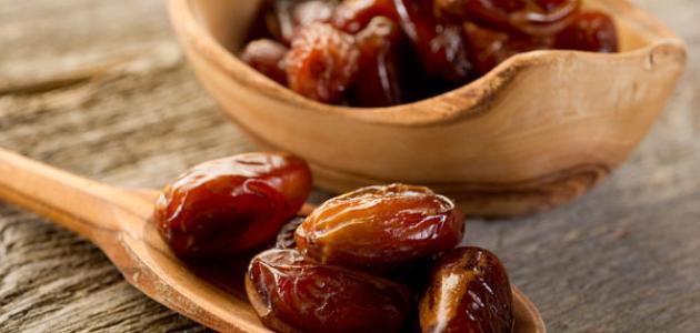 التمر والرجيم: فوائد التمر المدهشة لخسارة الوزن وكيفية استخدامه في نظام رجيم صحي