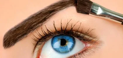 فوائد زيت الزيتون للرموش: كيف يعزز نموها وصحتها