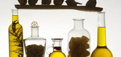 زيت الخروع: السر لتكثيف الشعر وزيادة كثافته