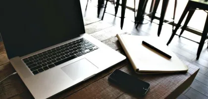 استكشاف عالم التجارة الإلكترونية: فرص وتحديات جديدة