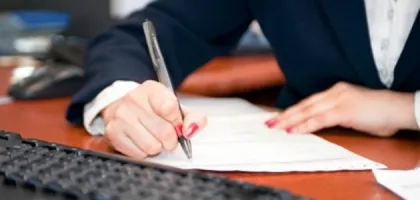 مفهوم السكرتارية وأهميتها في بيئة العمل