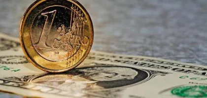 استكشاف عميق لفهم السياسة النقدية وأهميتها