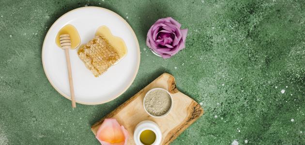 دليل شامل لاستخدام ماسك الشوفان والعسل لبشرة مثالية: فوائد ووصفات