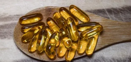 فوائد زيت السمك للحامل: أهمية أوميغا 3 لصحة الأم والجنين