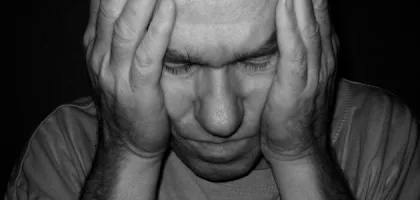 علاقة ضغط الدم بالصداع: اكتشف كيف يؤثر ارتفاعه على صحتك