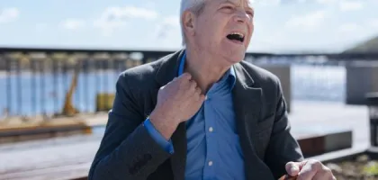 التهاب التامور: الأعراض والأسباب والمضاعفات