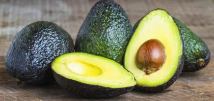 فوائد الأفوكادو الصحية وأثرها على الجسم