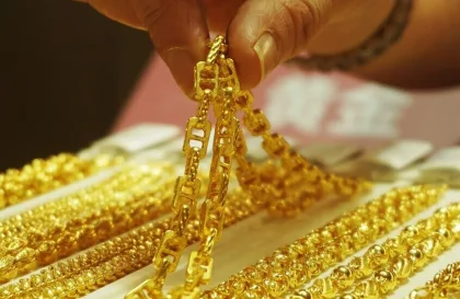 توقع ارتفاع الذهب إلى 5000 دولار.. HSBC يكشف الموعد والأسباب