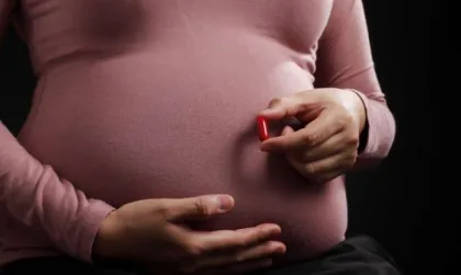 متى تكون المكملات ضارة للحامل أكثر من نافعة؟