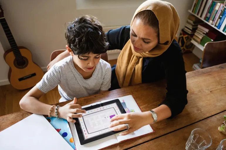 أفضل التطبيقات التعليمية للأطفال لتعزيز الذكاء والمعرفة